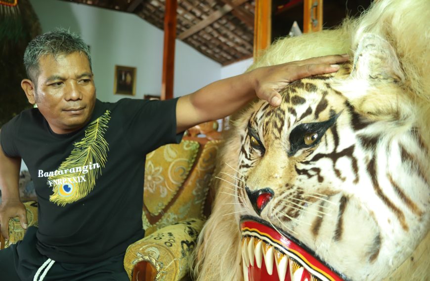 Kekuatan Pembarong Reog Ponorogo Murni dari Latihan Fisik Tanpa Unsur Mistis