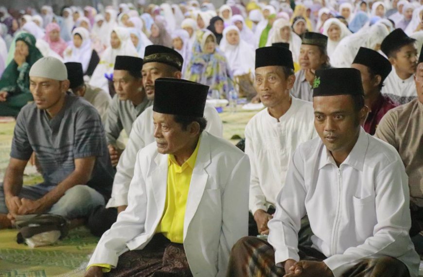 Ponorogo Jaga Konsep Spiritual Khas Gus Miek Melalui Majelis Moloekatan