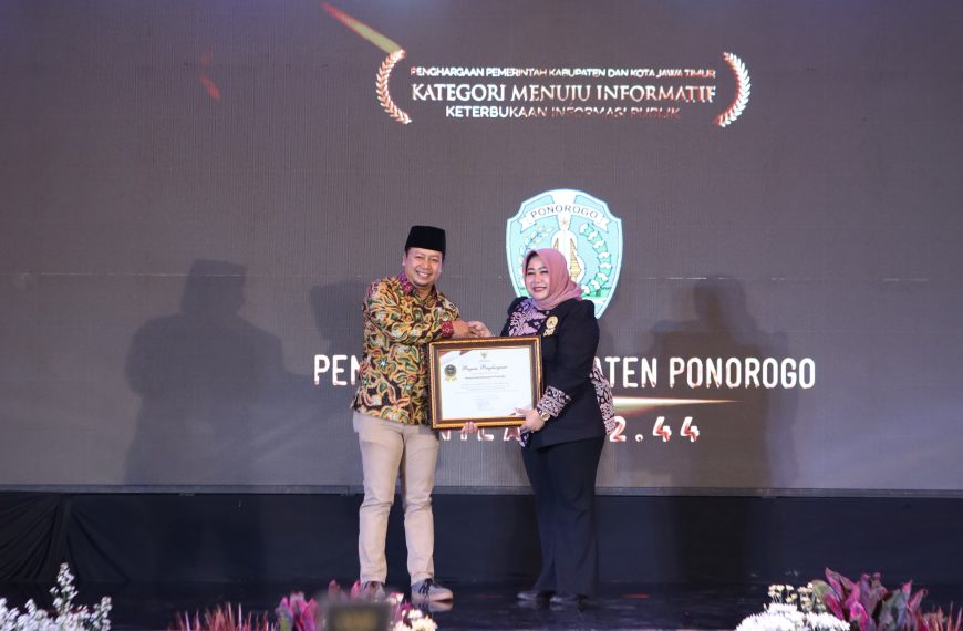Pemkab Ponorogo Raih KI Awards Jawa Timur 2025, Komitmen Transparansi Ditingkatkan