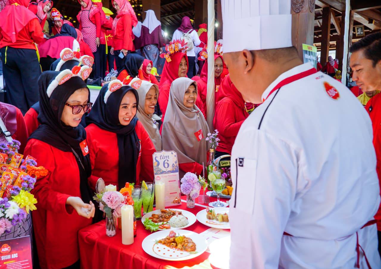 Pesan Bunda Lisdyarita agar Para Istri ASN Ponorogo Memasak dengan Cinta Tulus